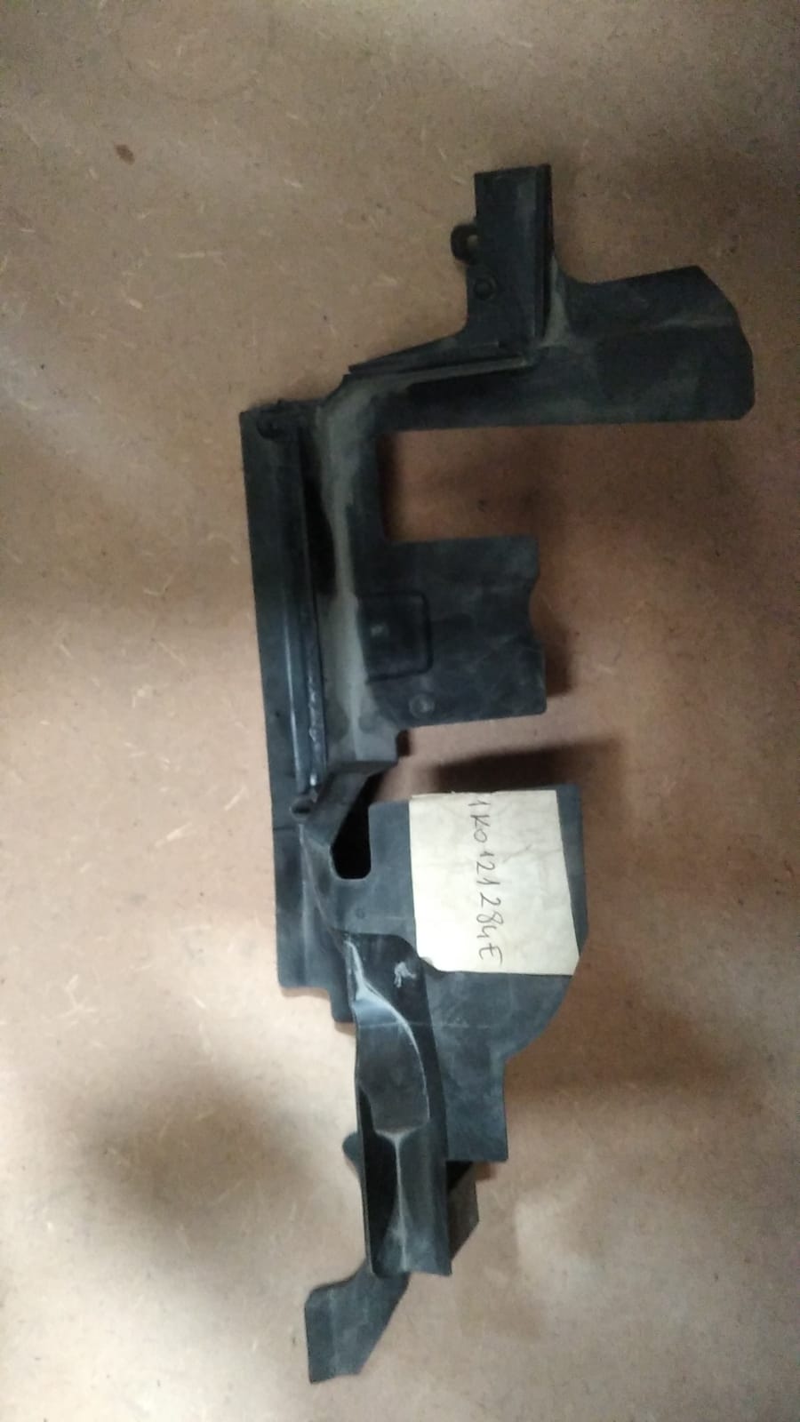 Golf 04-09 Jetta 06-11 Hava Kanalı Sağ