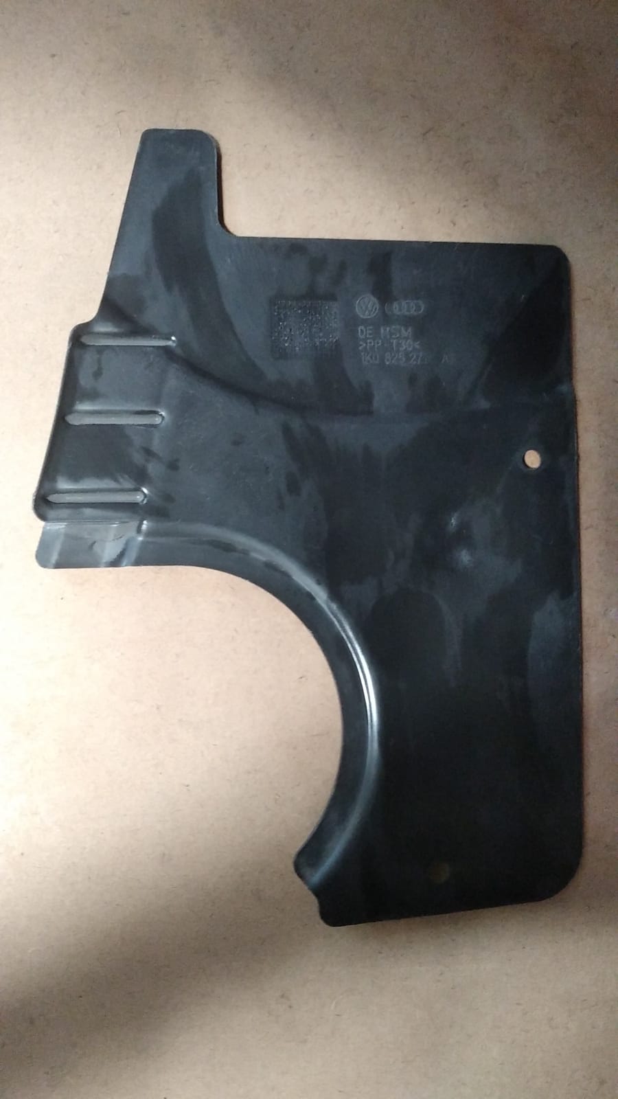 A3/S3 Golf Sol Ön Alt Gövde Koruma