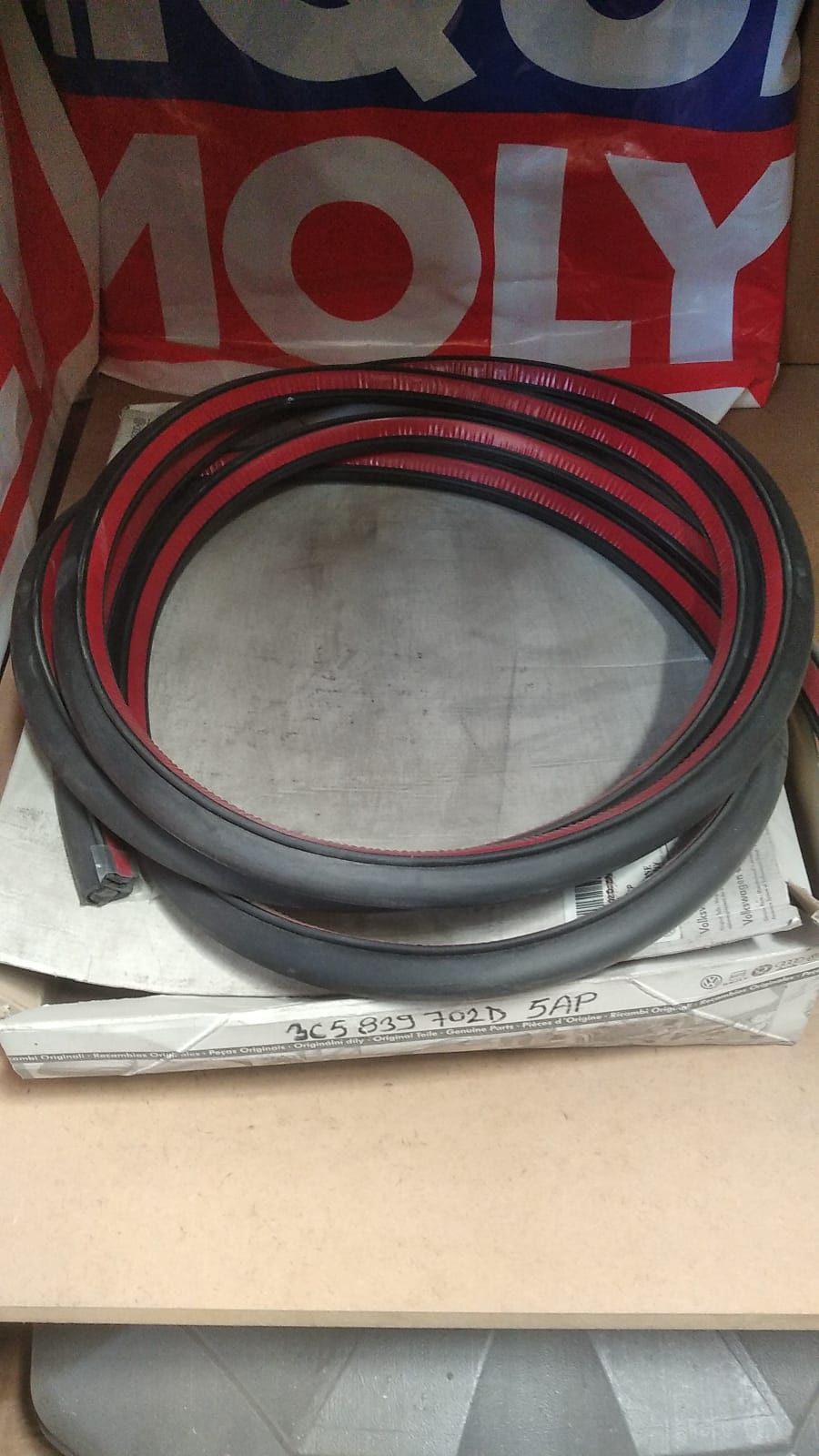 2006-2015  Passat Sağ Arka Kapı Fitili Dış