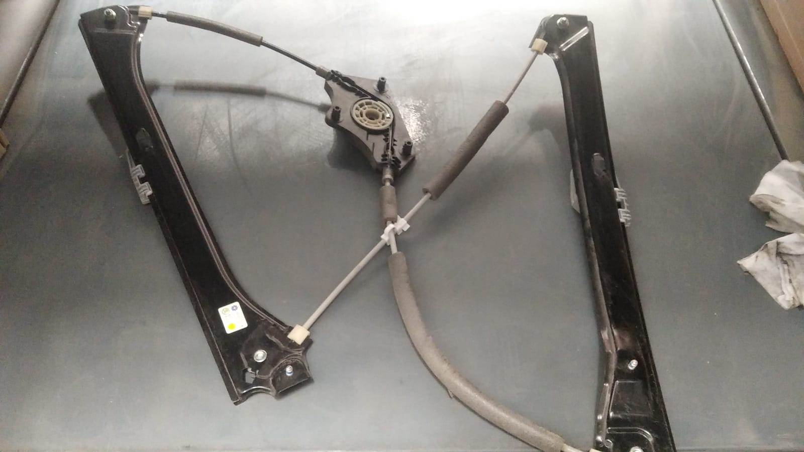 Skoda Superb Sol Ön Cam Mekanizması