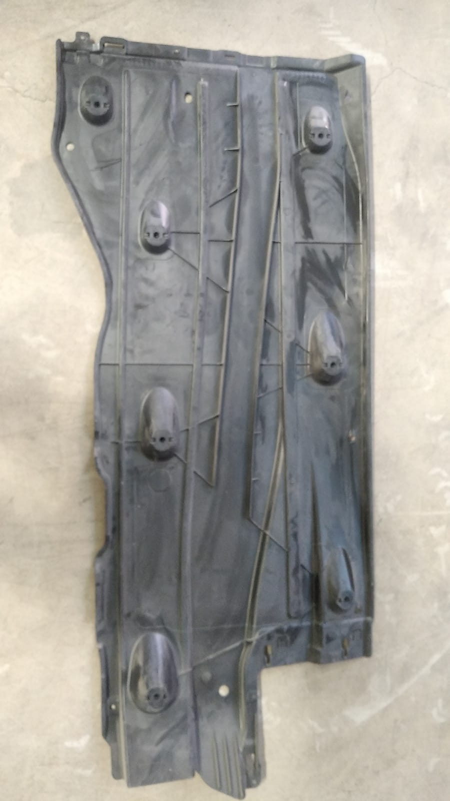 Golf 7 T-Roc Leon KaroQ Sağ Motor Alt Yan Muhafaza