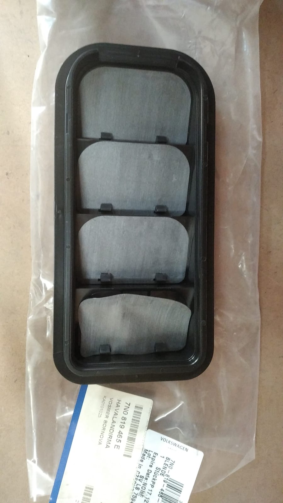 Tıguan  2017-22 Bagaj Havalandırması