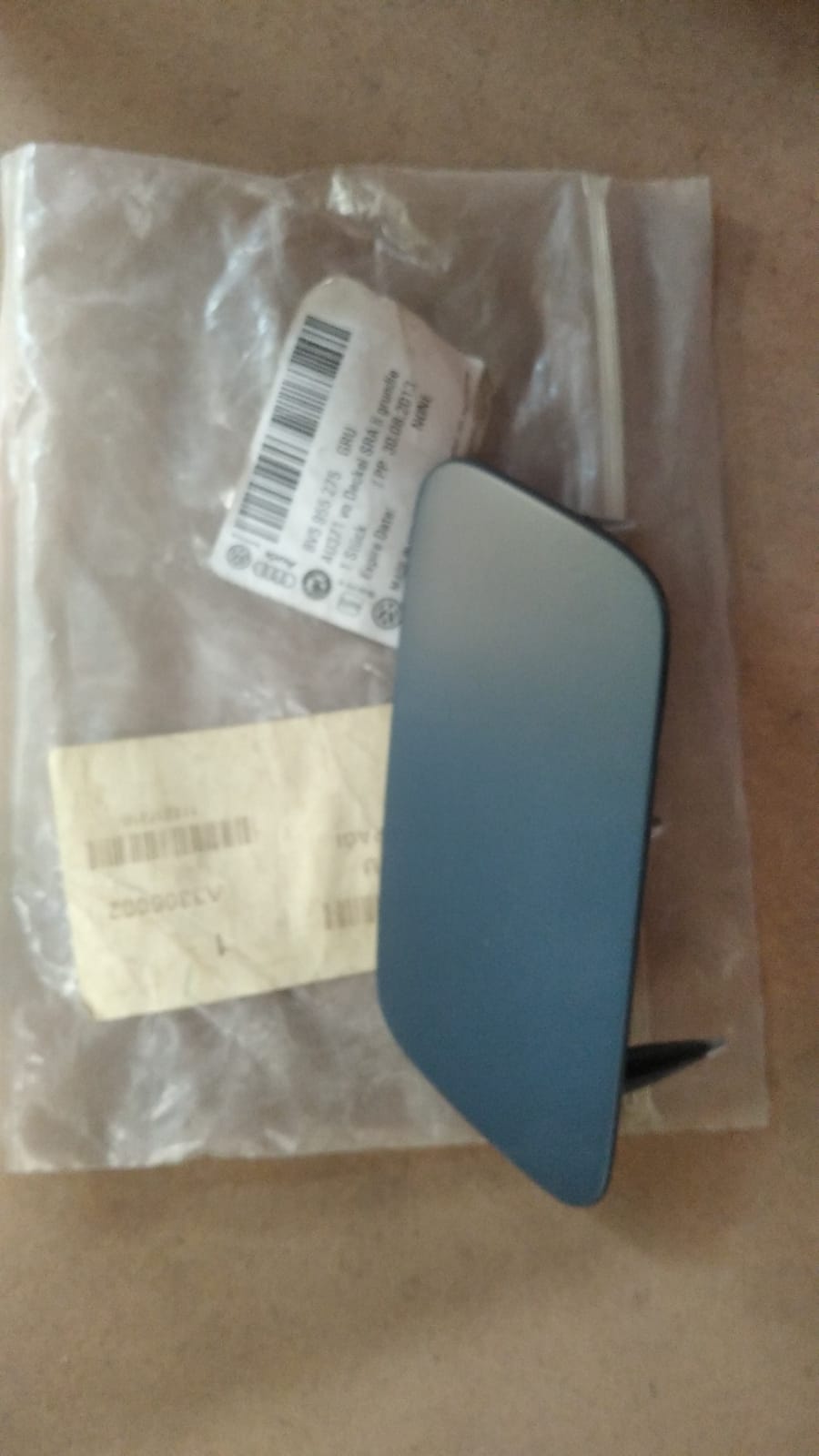 A3 Sedan Sol Far Yıkama Kapağı