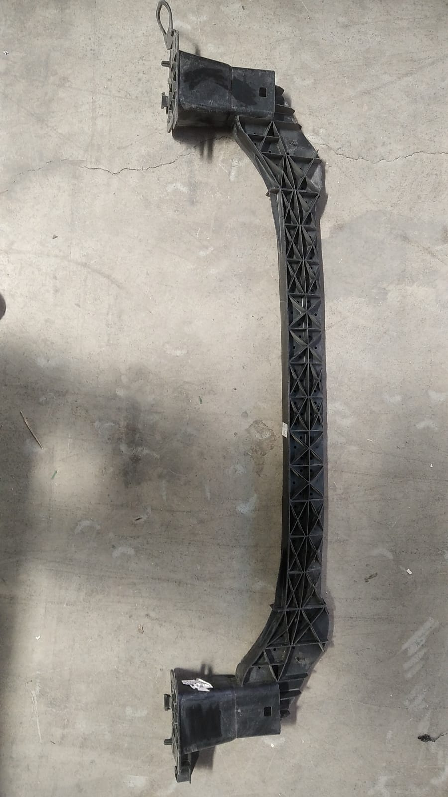 C 4Ön Tampon Iç Demiri (Plastik)