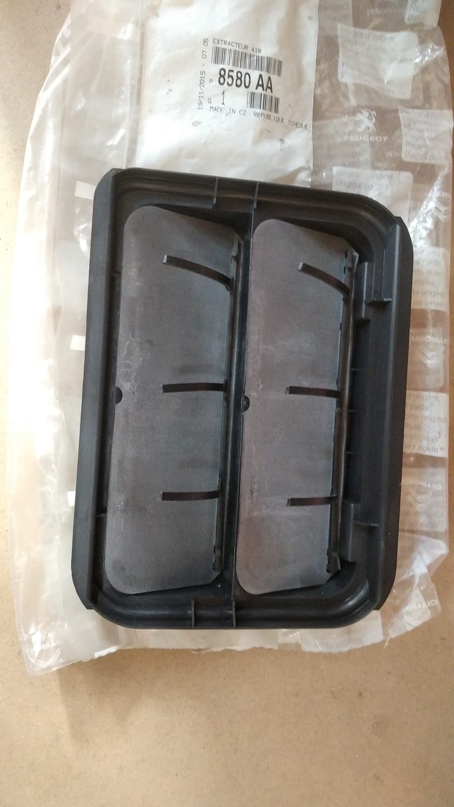 3008 301 308 407 508  Celysee Expert Jumpy Arka Tampon Iç Hava Izgarası