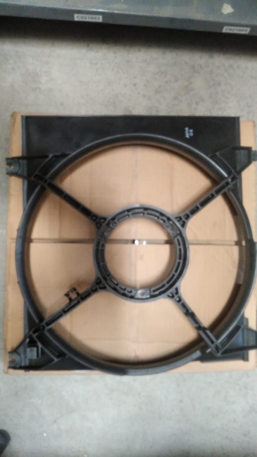 Santa Fe   2003-2006 Fan Davlumbazı