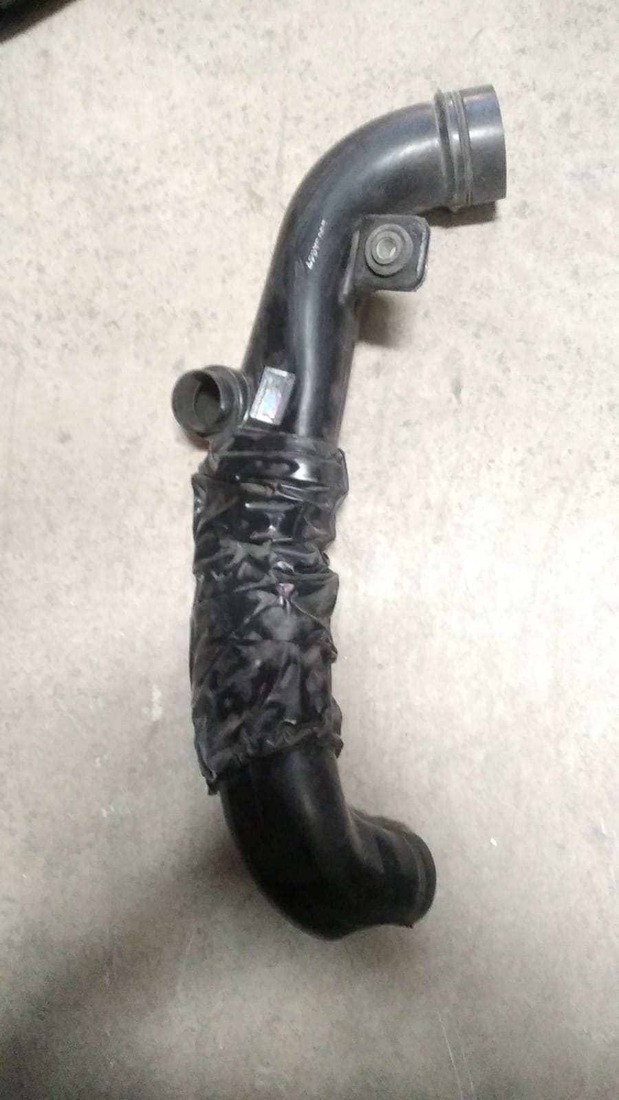 Accent Era Hava Filtre Borusu