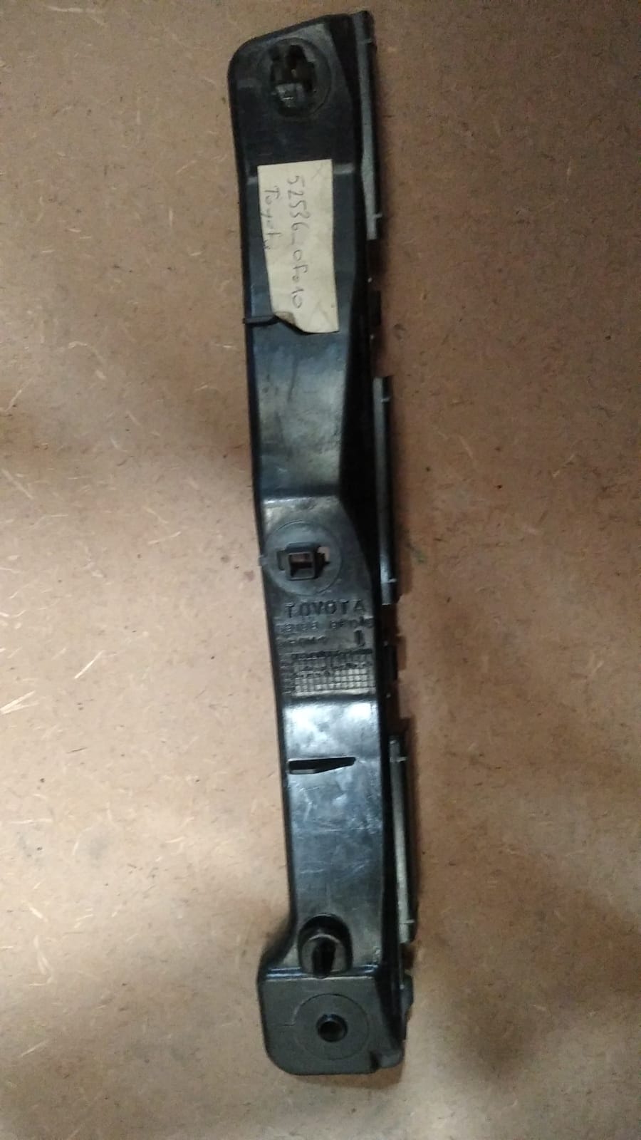 Verso 05-09 Tampon Bağlanti Braketi Ön Sol