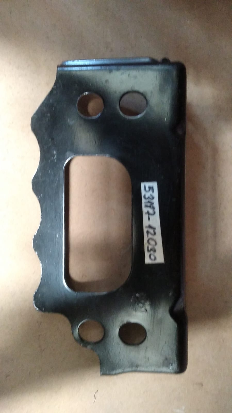 Toyota Radyatör Destek Braketleri