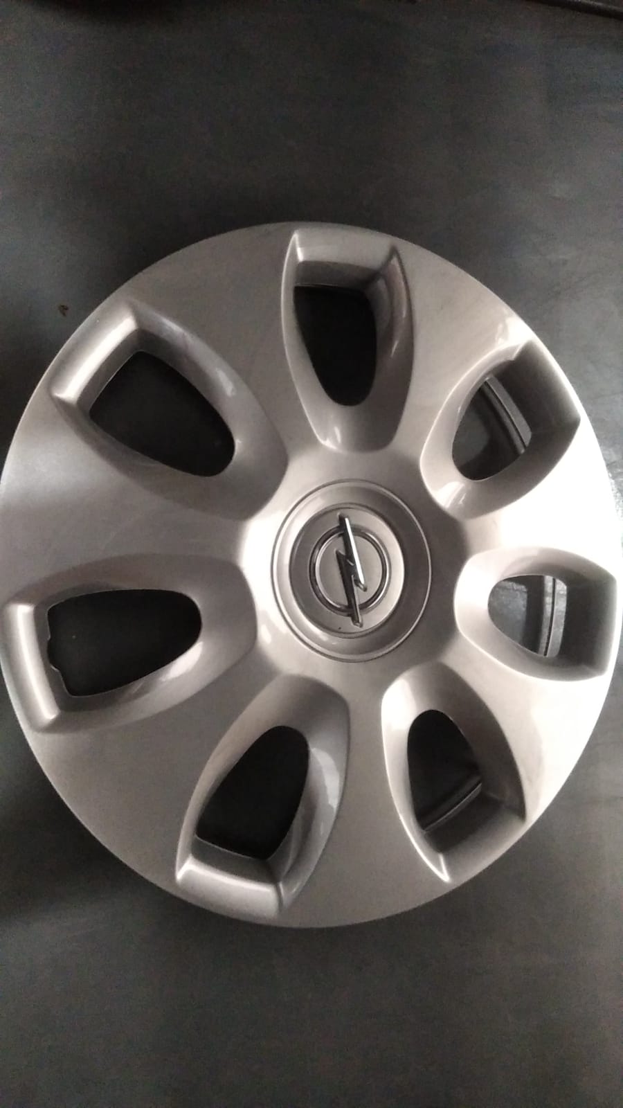 Opel Corsa E 15 İnç Jant Kapağı