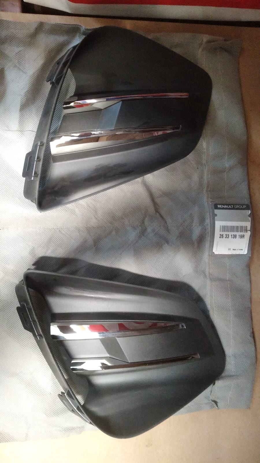 Clio 5-V Sis Far Kapağı (Takım Sissiz Nikelajlı)