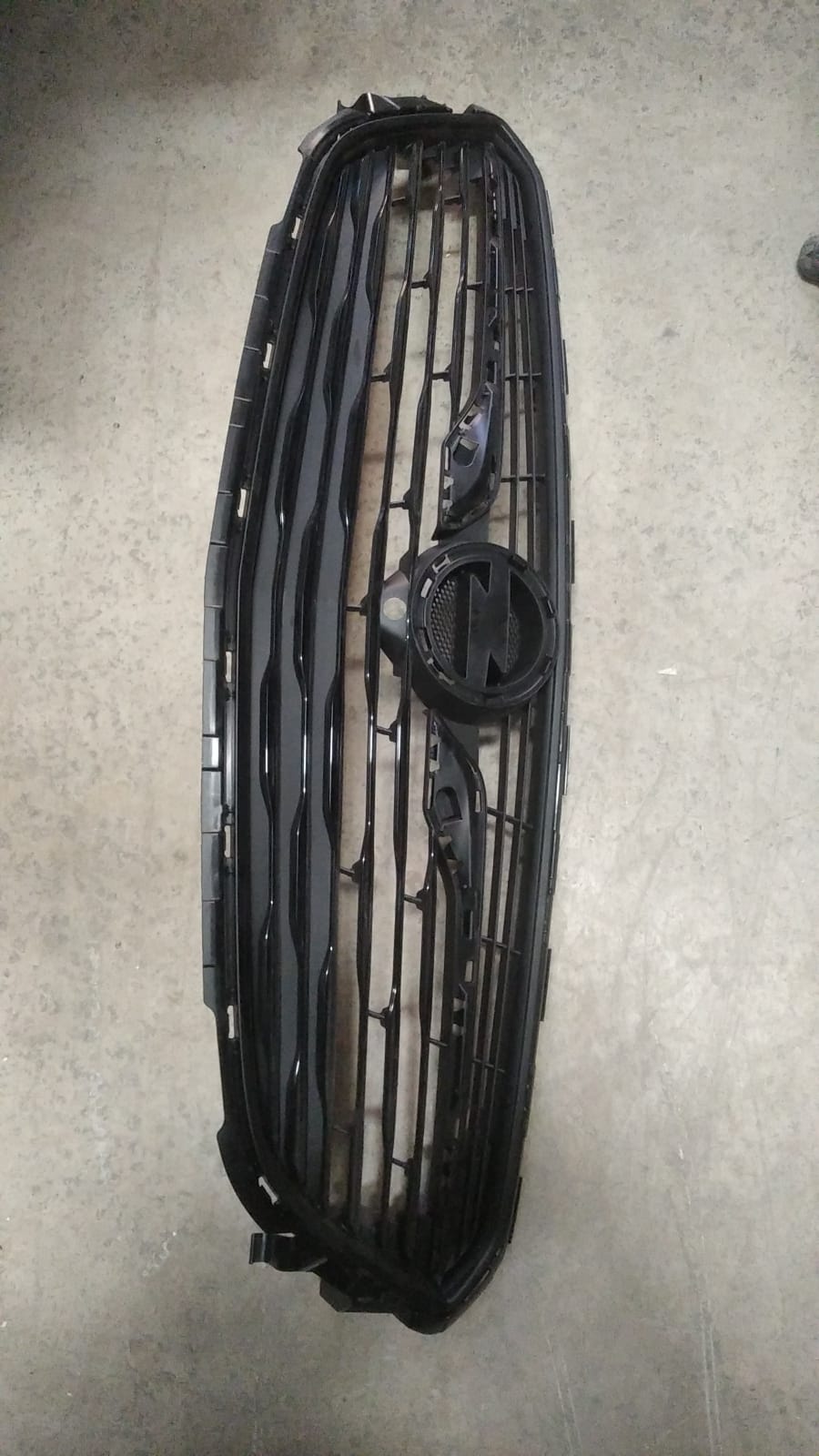 Opel İnsignia B Ön Panjur Komple