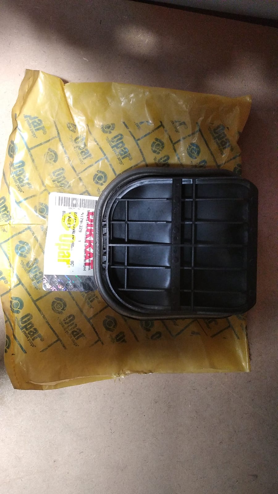 Fiat Fiorino Bagaj Hava Izgarası