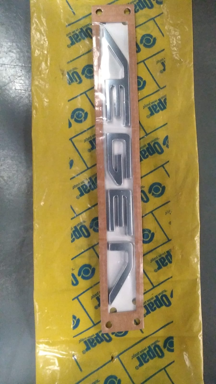 Fiat Egea Arka Bagaj Yazısı