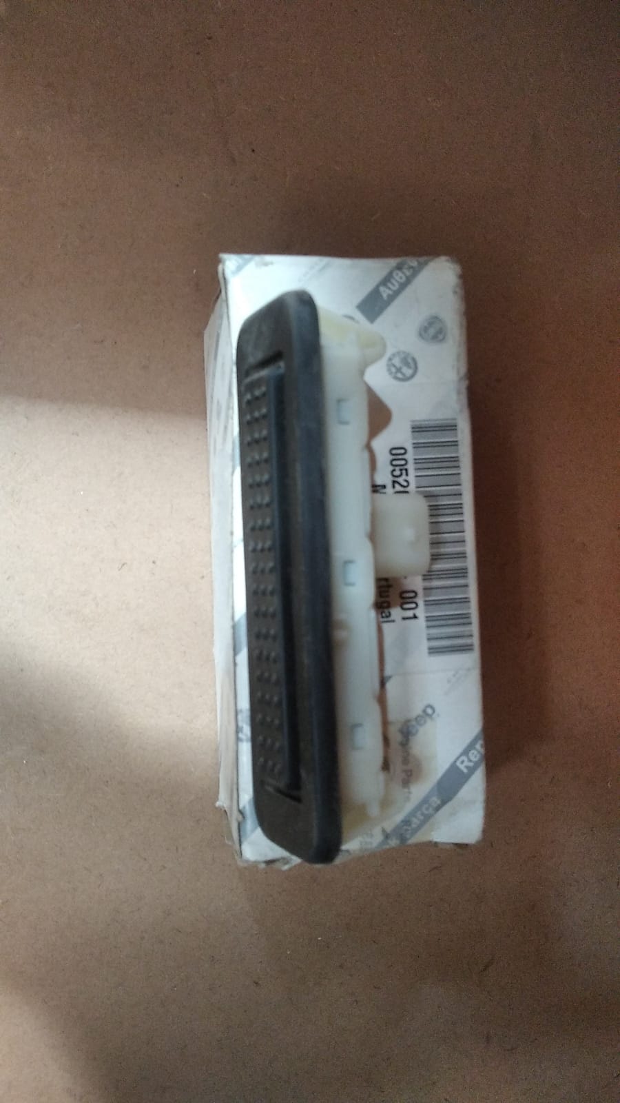 BAGAJ AÇMA BUTONU FIAT EGEA