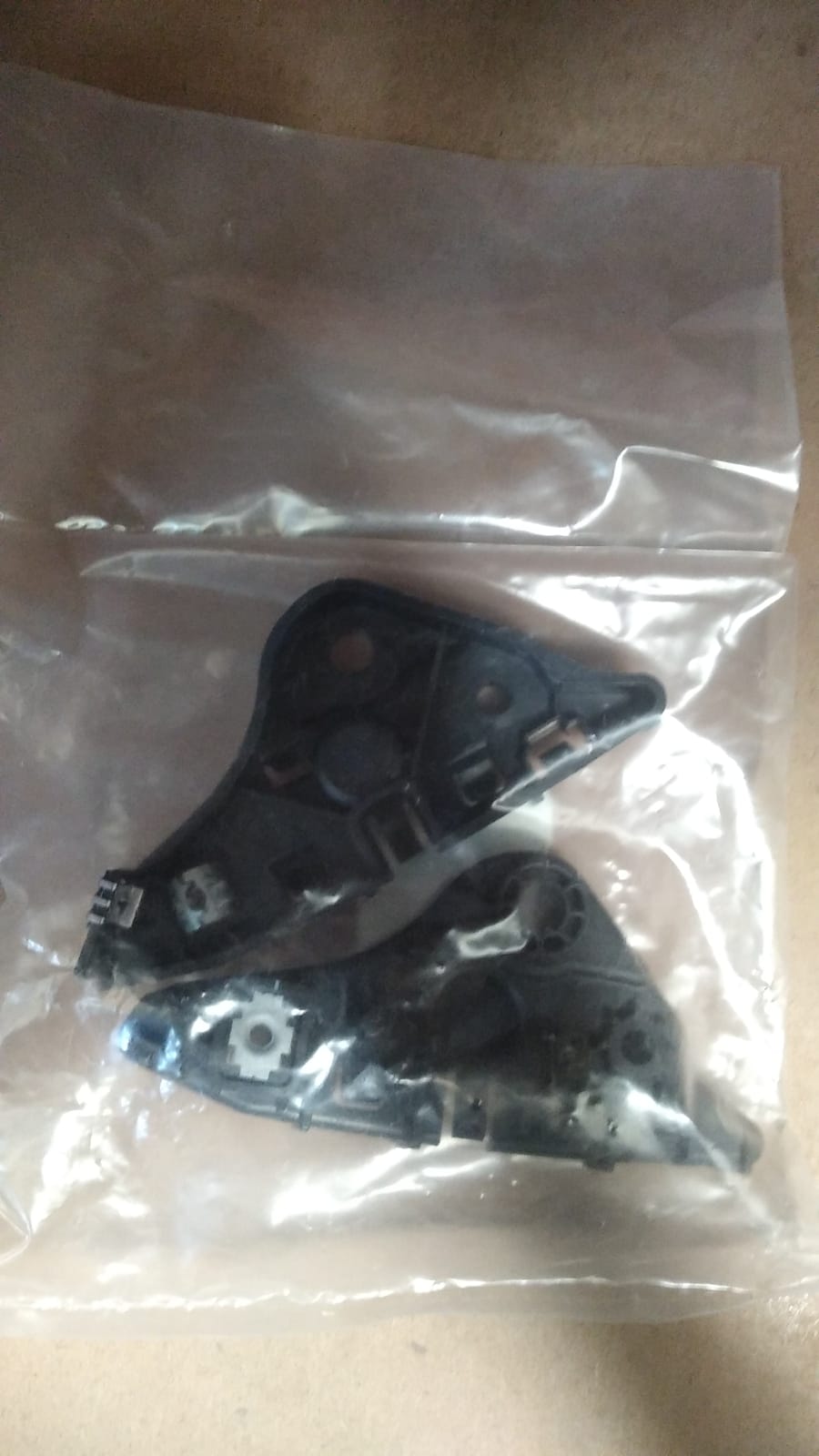 Fluence Tampon Ayağı Braketi Takım 2010-2016