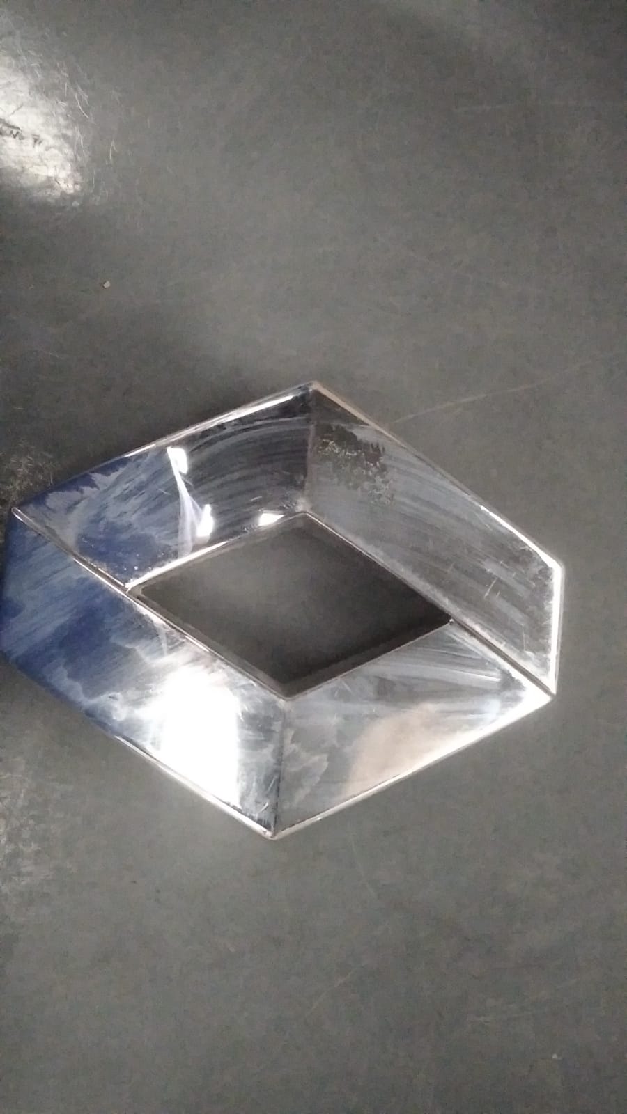 Bagaj Kapağı Arması Renault Clio Symbol Joy 2014 Fluence 2