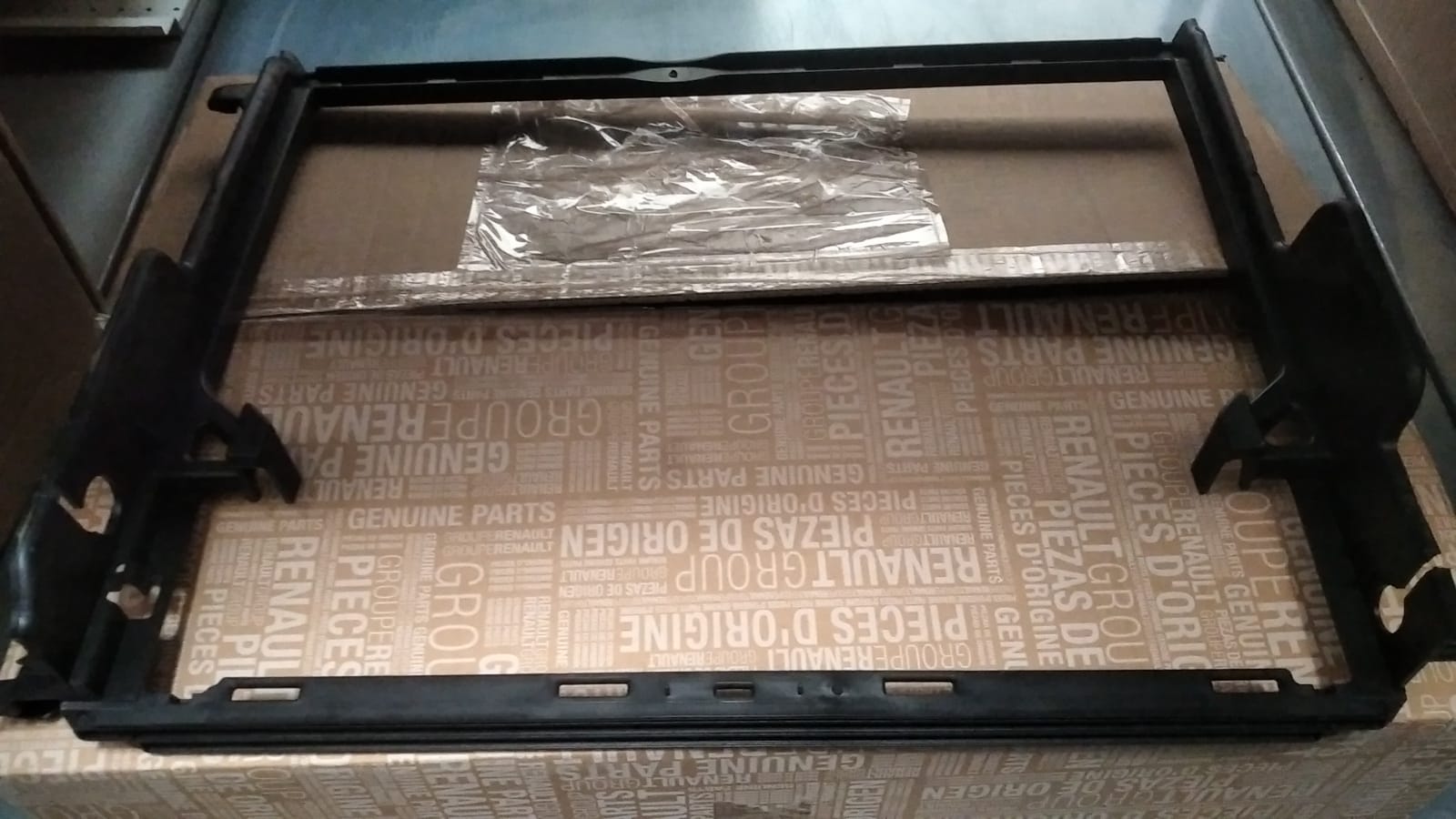 CLİO 5 ÖN RADYATÖR ÖN DAVLUMBAZI