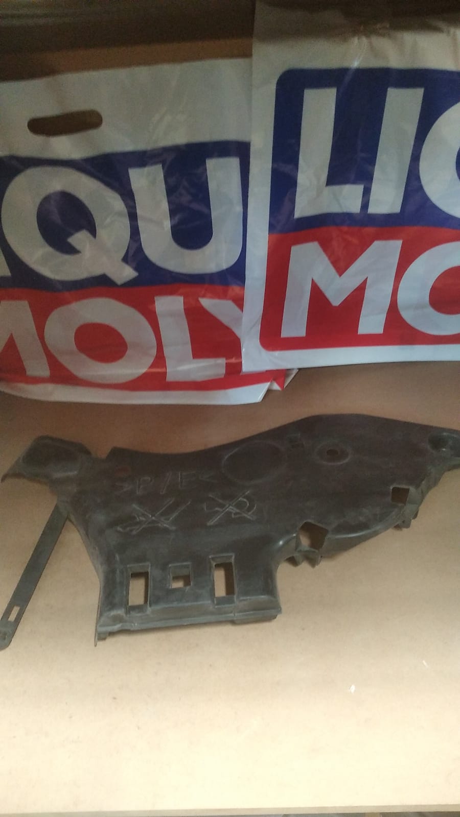 TORSIYON SOL MUHAFAZASI ARKA MEGANE IV