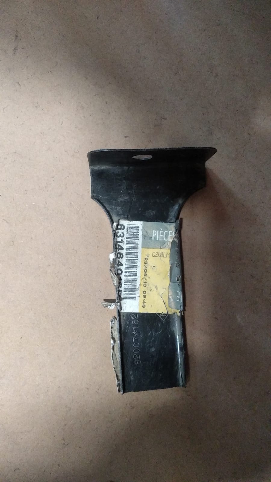 MASTER 3 III SAĞ ÖN ÇAMURLUK ARKA AYAĞI