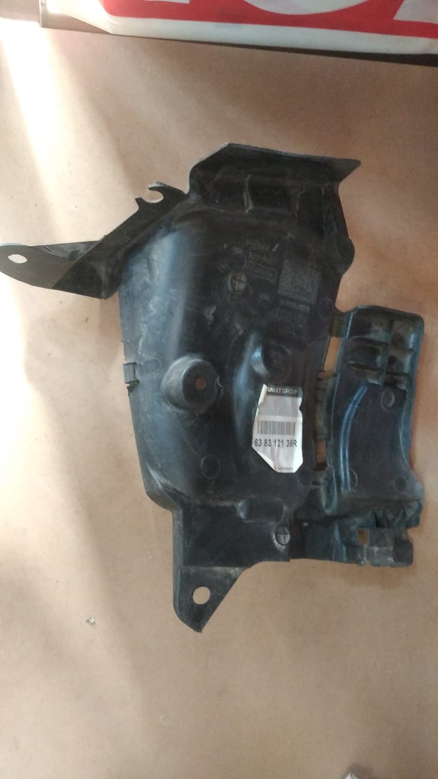 Sandero 2-II Sol Ön İç Şase Bakaliti (Davlumbazı)