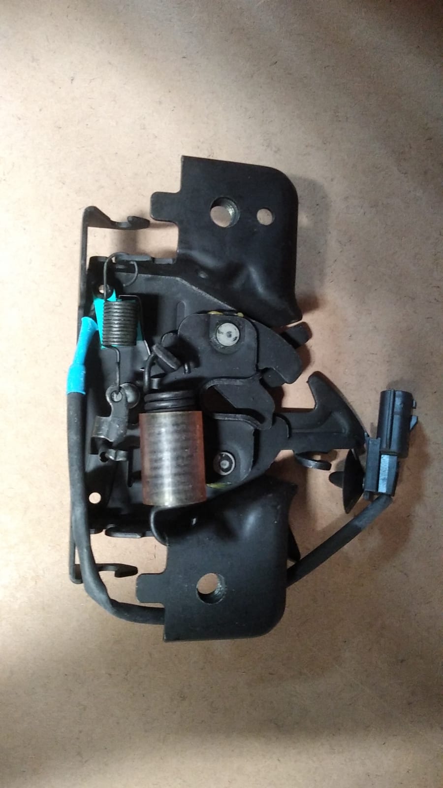 Megane 4-IV Motor Kaput Kilidi (2016-2023) ...