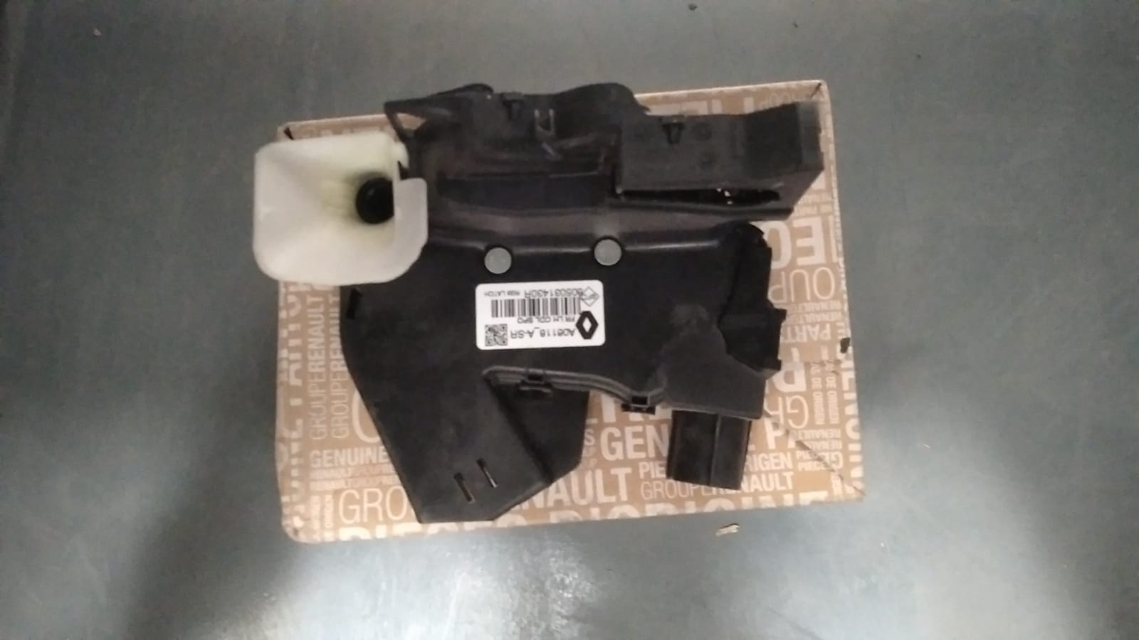 Sol Ön Kapı Kilidi Renault Megane 4 HB 2015 Sonrası