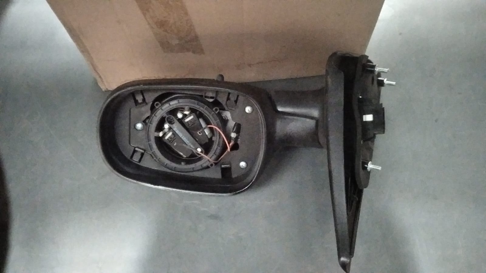 Megane 1-I Dış Dikiz Aynası Sağ Elektrikli