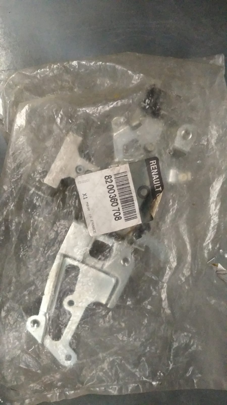 Renault Master Kapı Kilidi Sağ Sürgülü