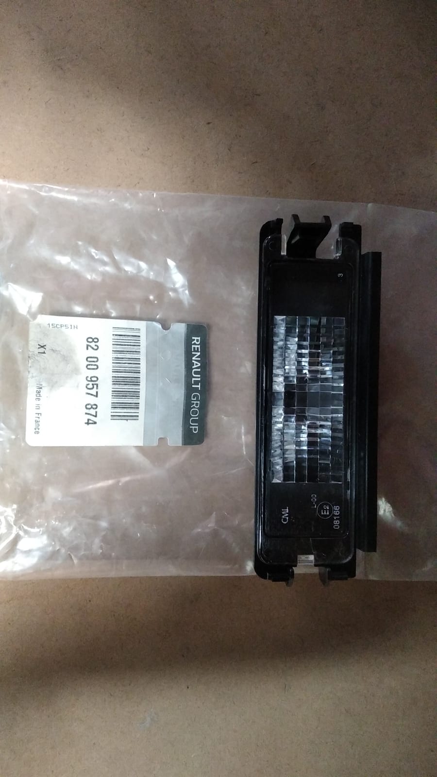 Clio Symbol Joy Sandero 2-II Plaka Aydınlatma Lambası (2012-2020)