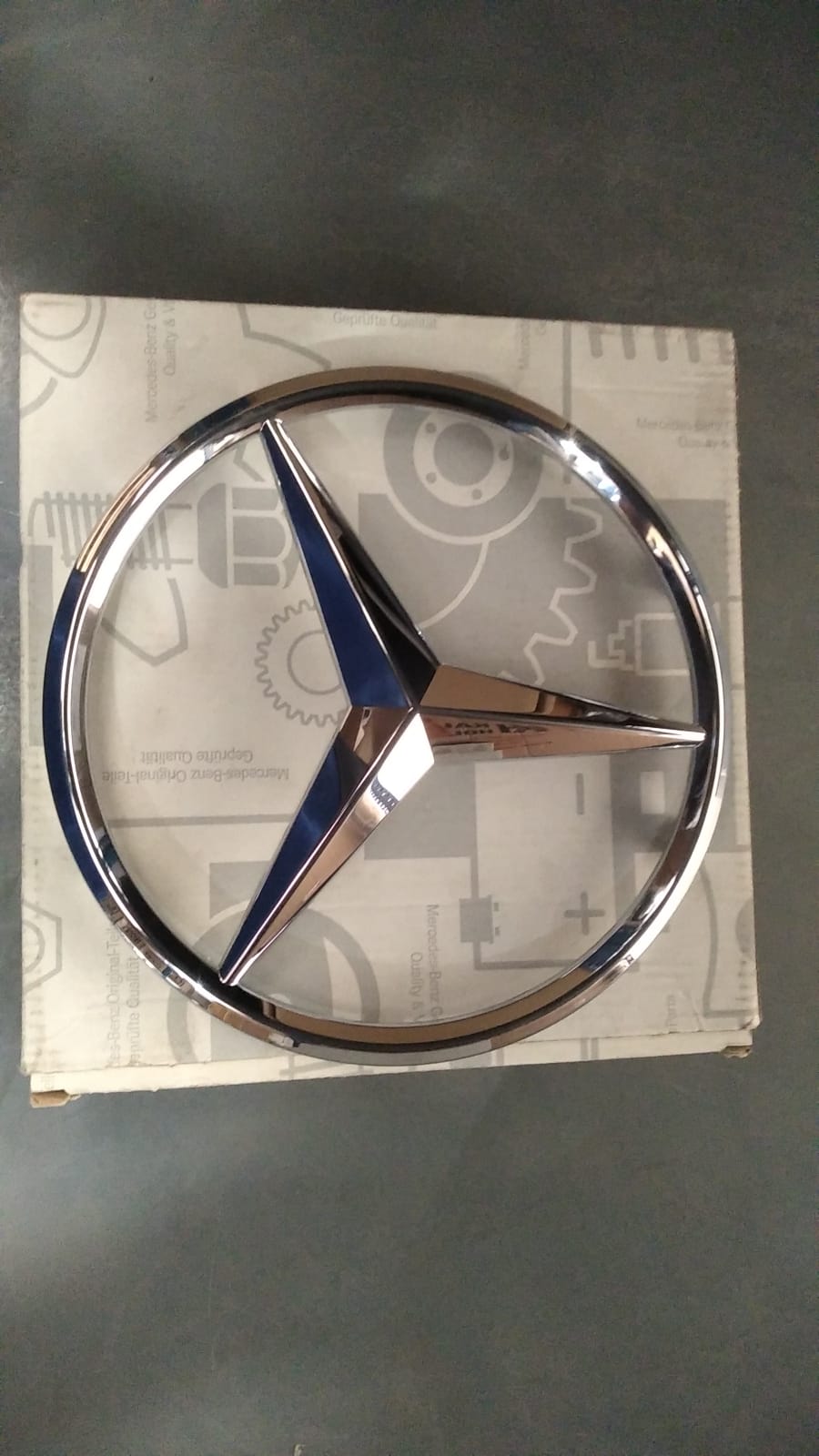 MERCEDES A SERİSİ 16-22 W220 ÖN IZGARA KROM AMBLEMİ