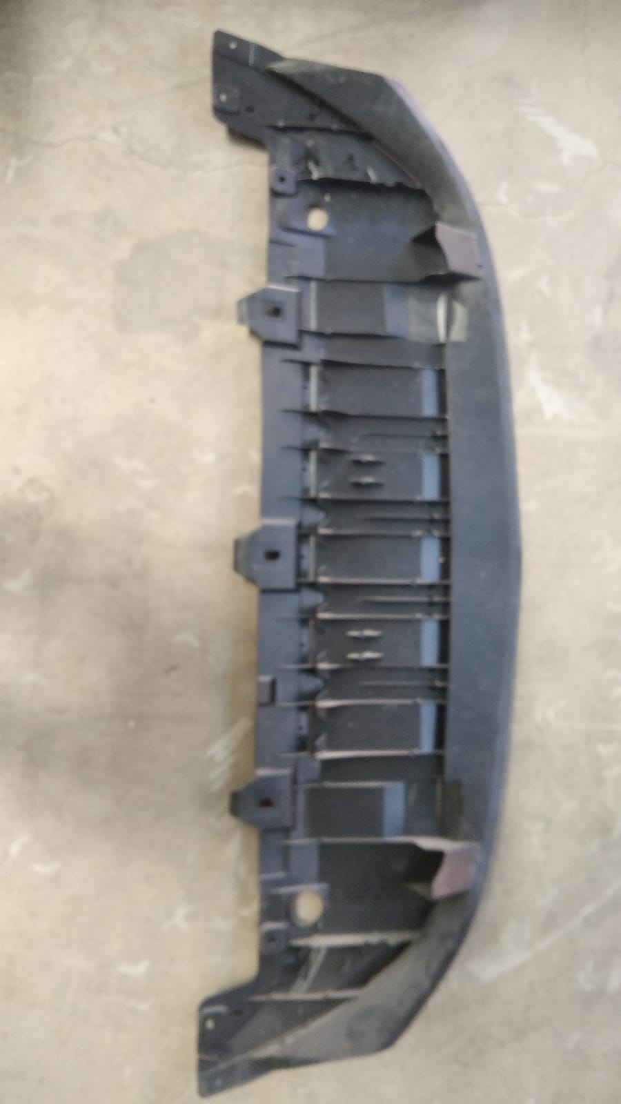 Ön Tampon Alt Muhafaza Koruyucu Plastiği Kaplaması Mercedes W176 A Seris