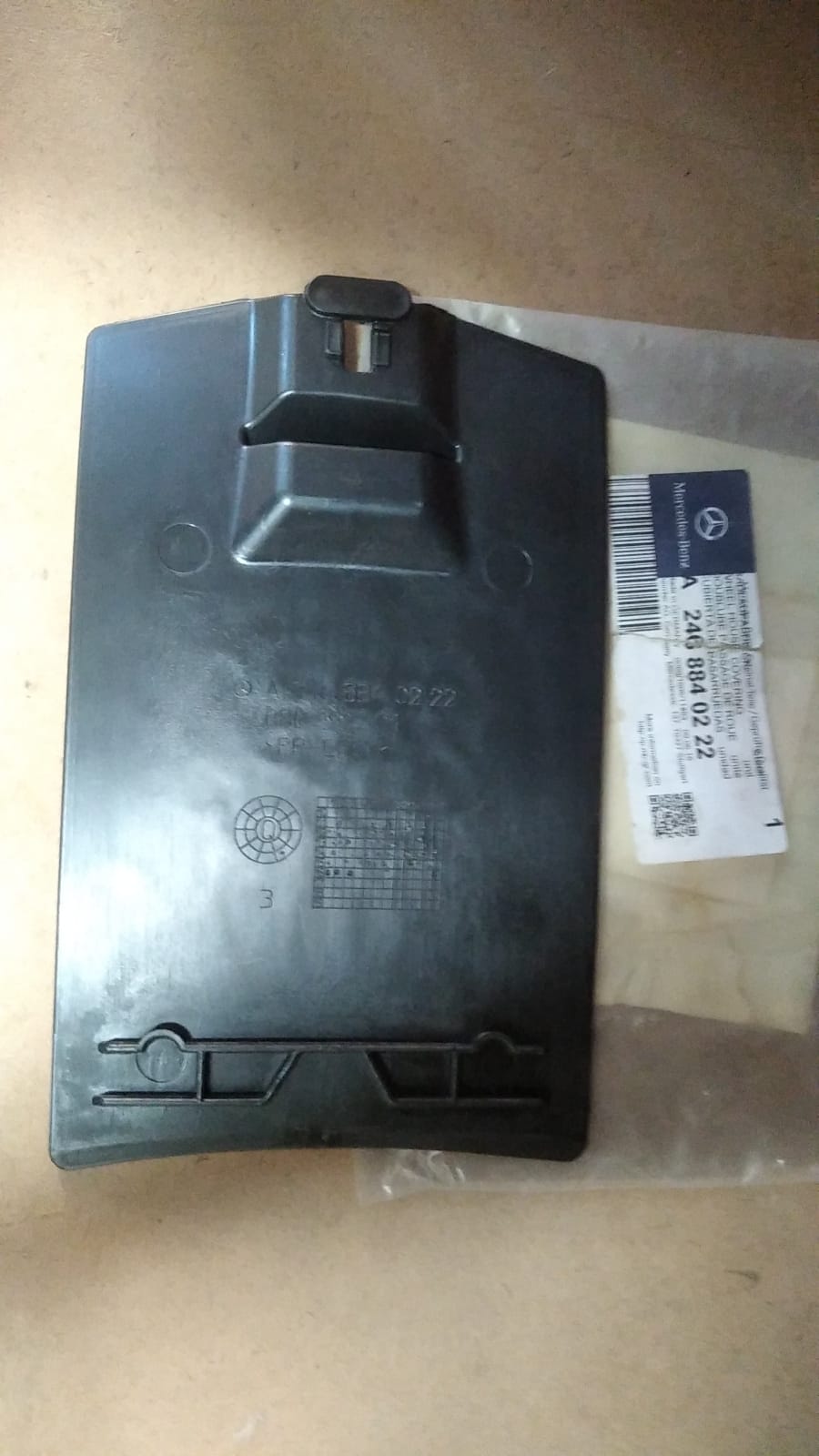 MERCEDES W246 B DAVLUMBAZ KAPAĞI